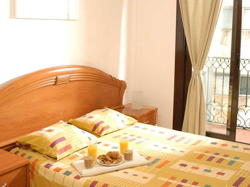 Ramblas I Apartment