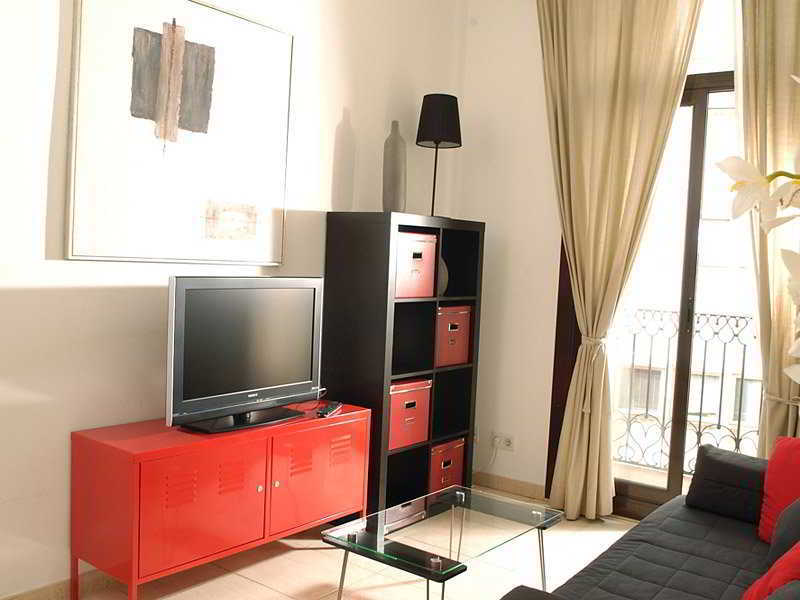 Ramblas I Apartment *